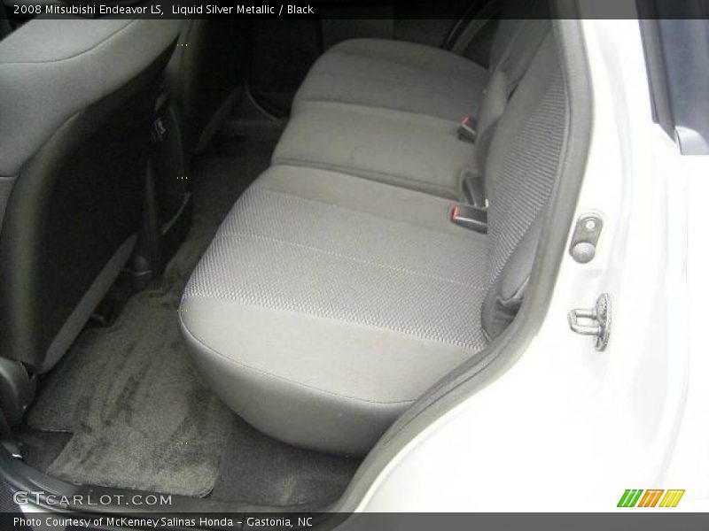 Liquid Silver Metallic / Black 2008 Mitsubishi Endeavor LS