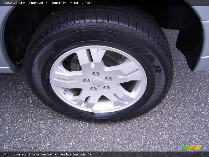 Liquid Silver Metallic / Black 2008 Mitsubishi Endeavor LS