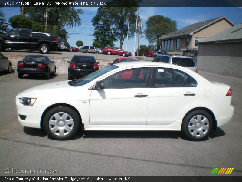 Wicked White Metallic / Black 2010 Mitsubishi Lancer DE