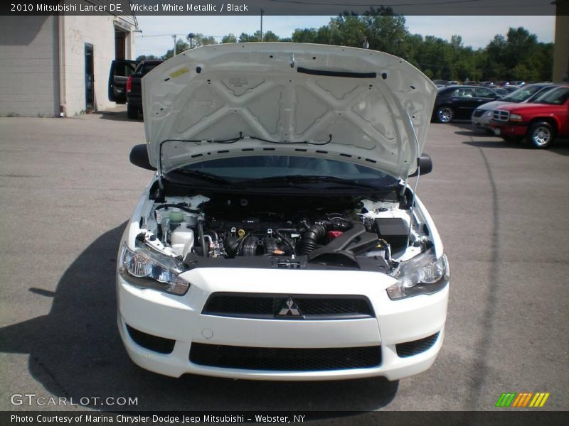 Wicked White Metallic / Black 2010 Mitsubishi Lancer DE