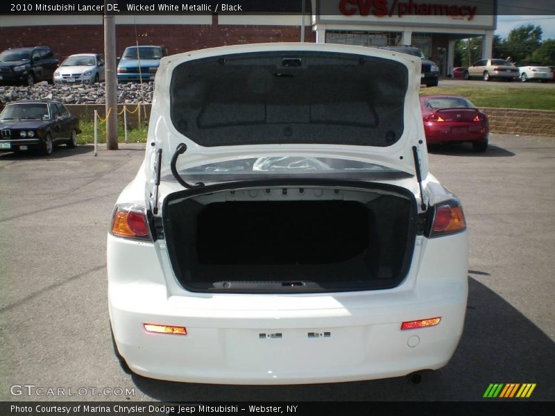 Wicked White Metallic / Black 2010 Mitsubishi Lancer DE