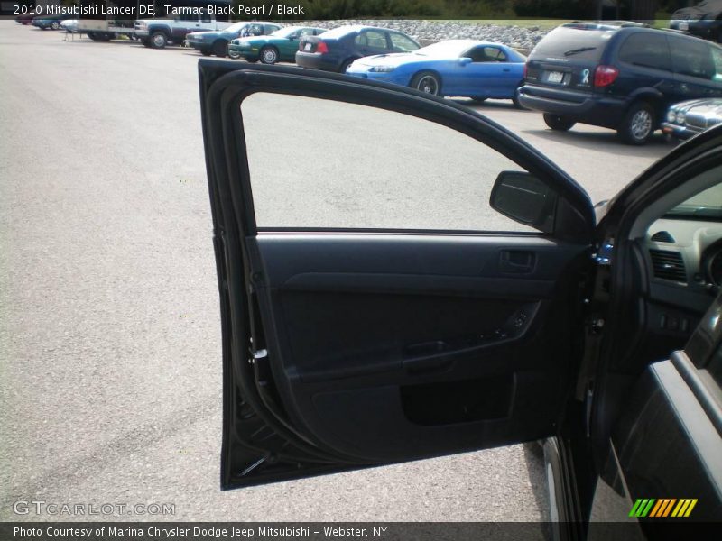 Tarmac Black Pearl / Black 2010 Mitsubishi Lancer DE