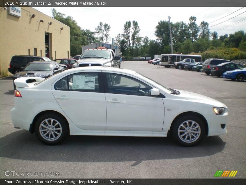Wicked White Metallic / Black 2010 Mitsubishi Lancer ES