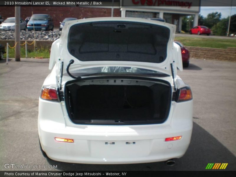 Wicked White Metallic / Black 2010 Mitsubishi Lancer ES