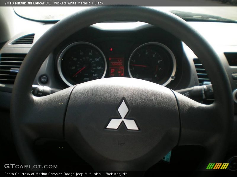 Wicked White Metallic / Black 2010 Mitsubishi Lancer DE