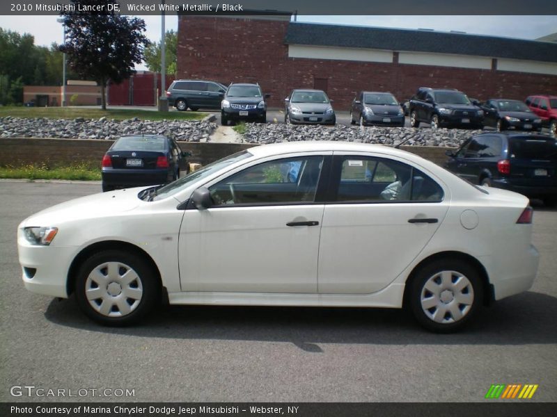 Wicked White Metallic / Black 2010 Mitsubishi Lancer DE