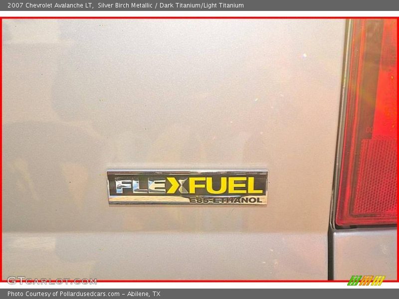 Silver Birch Metallic / Dark Titanium/Light Titanium 2007 Chevrolet Avalanche LT