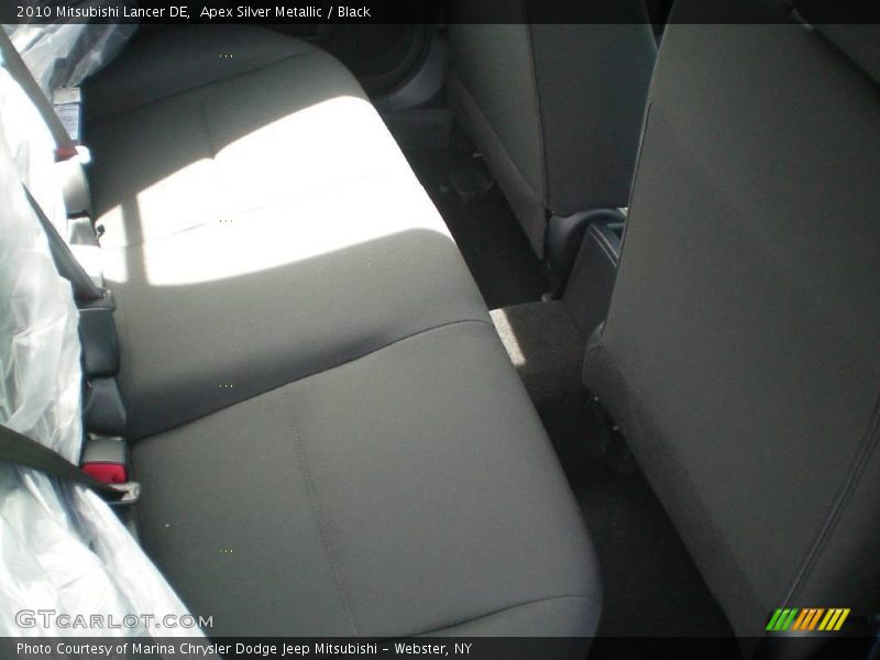 Apex Silver Metallic / Black 2010 Mitsubishi Lancer DE