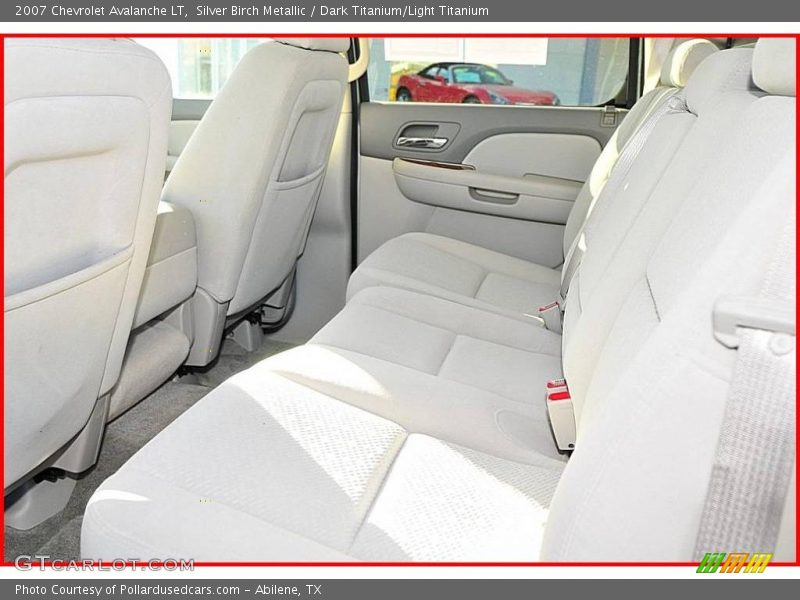 Silver Birch Metallic / Dark Titanium/Light Titanium 2007 Chevrolet Avalanche LT