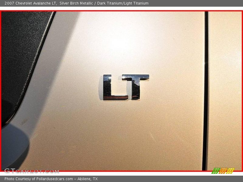 Silver Birch Metallic / Dark Titanium/Light Titanium 2007 Chevrolet Avalanche LT