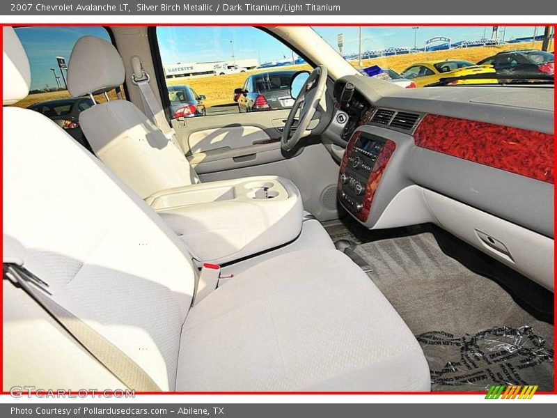 Silver Birch Metallic / Dark Titanium/Light Titanium 2007 Chevrolet Avalanche LT