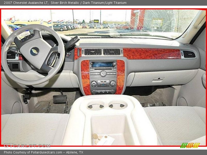 Silver Birch Metallic / Dark Titanium/Light Titanium 2007 Chevrolet Avalanche LT