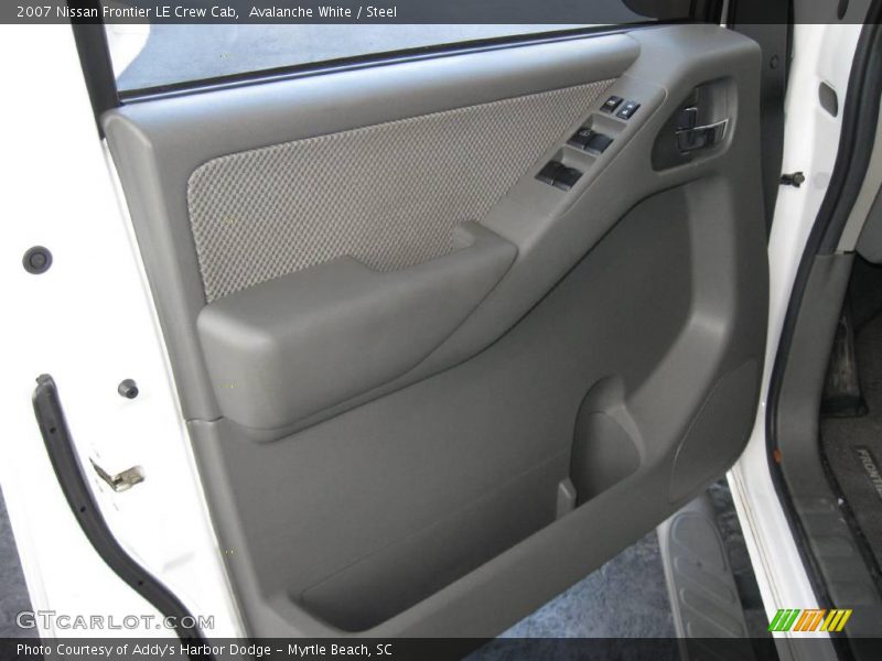 Avalanche White / Steel 2007 Nissan Frontier LE Crew Cab