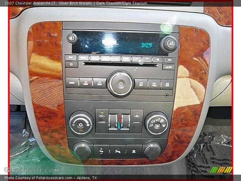 Silver Birch Metallic / Dark Titanium/Light Titanium 2007 Chevrolet Avalanche LT