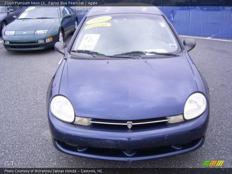 Patriot Blue Pearlcoat / Agate 2000 Plymouth Neon LX