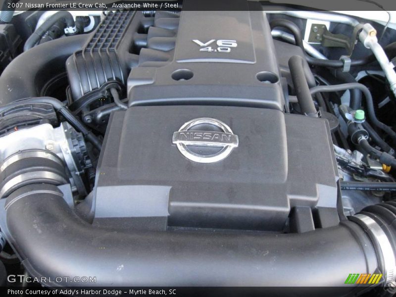 Avalanche White / Steel 2007 Nissan Frontier LE Crew Cab