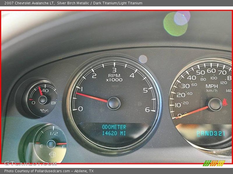 Silver Birch Metallic / Dark Titanium/Light Titanium 2007 Chevrolet Avalanche LT