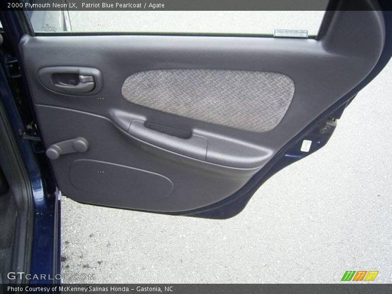 Patriot Blue Pearlcoat / Agate 2000 Plymouth Neon LX
