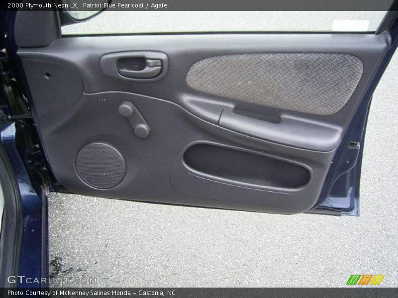 Patriot Blue Pearlcoat / Agate 2000 Plymouth Neon LX