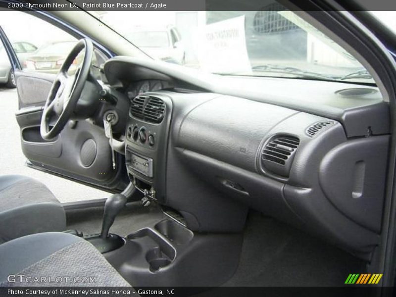 Patriot Blue Pearlcoat / Agate 2000 Plymouth Neon LX