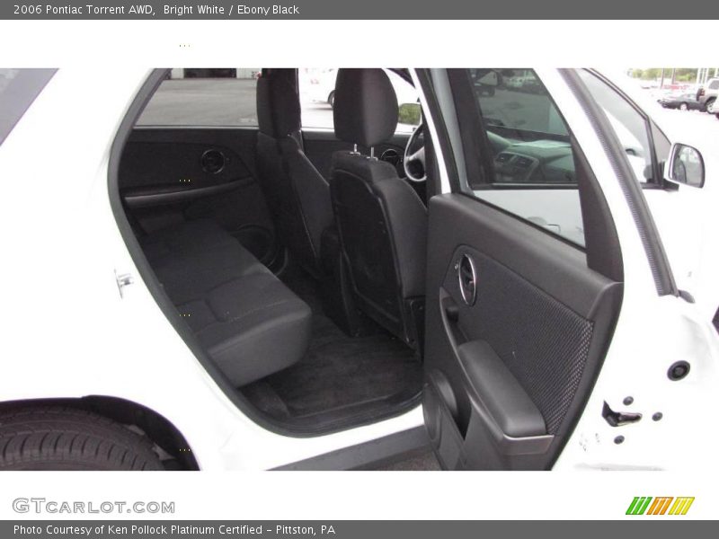 Bright White / Ebony Black 2006 Pontiac Torrent AWD