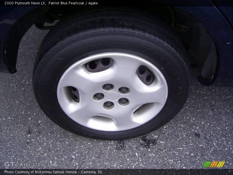 Patriot Blue Pearlcoat / Agate 2000 Plymouth Neon LX