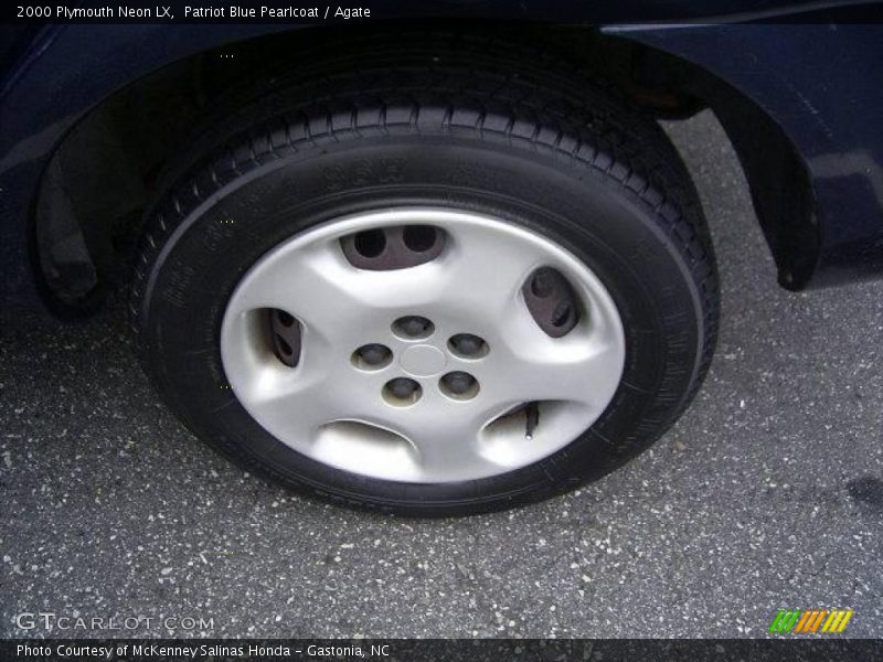 Patriot Blue Pearlcoat / Agate 2000 Plymouth Neon LX