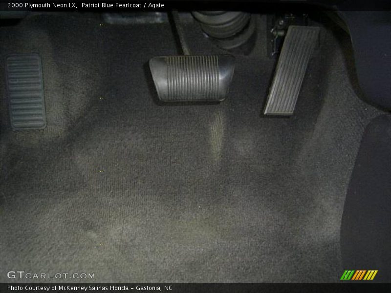 Patriot Blue Pearlcoat / Agate 2000 Plymouth Neon LX