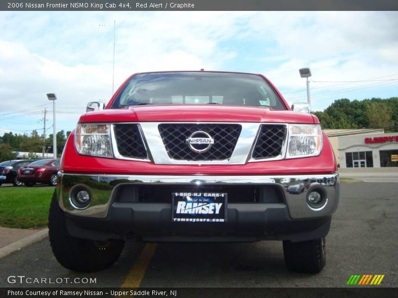 Red Alert / Graphite 2006 Nissan Frontier NISMO King Cab 4x4