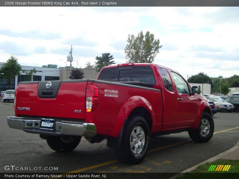 Red Alert / Graphite 2006 Nissan Frontier NISMO King Cab 4x4