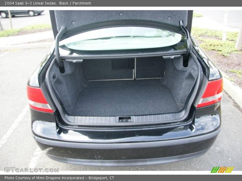 Black / Parchment 2004 Saab 9-3 Linear Sedan