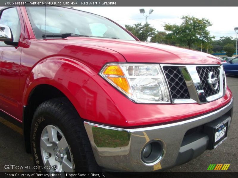 Red Alert / Graphite 2006 Nissan Frontier NISMO King Cab 4x4