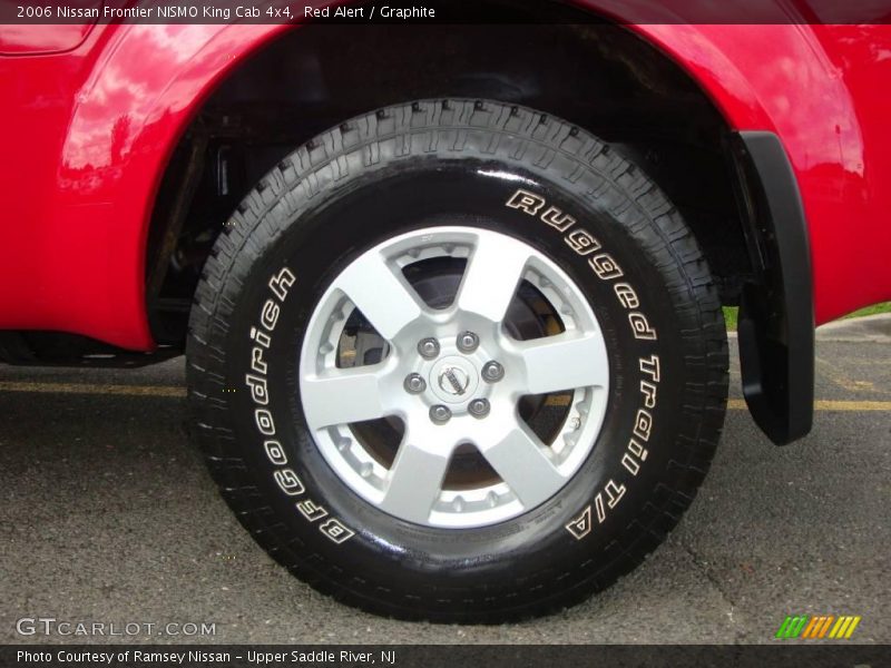 Red Alert / Graphite 2006 Nissan Frontier NISMO King Cab 4x4