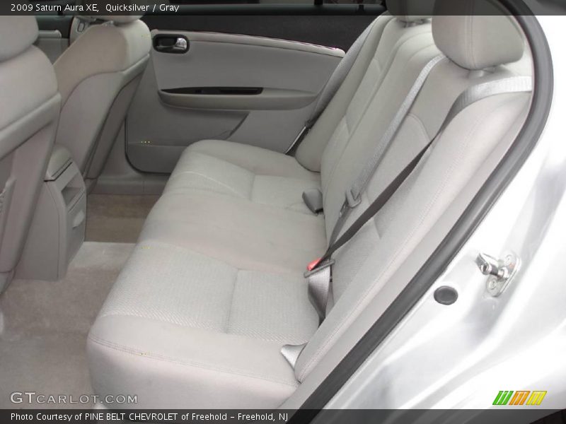 Quicksilver / Gray 2009 Saturn Aura XE