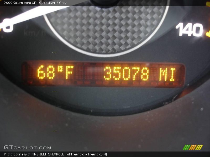 Quicksilver / Gray 2009 Saturn Aura XE