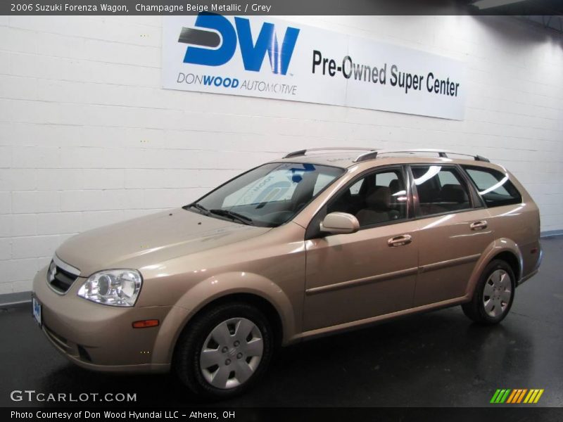 Champagne Beige Metallic / Grey 2006 Suzuki Forenza Wagon