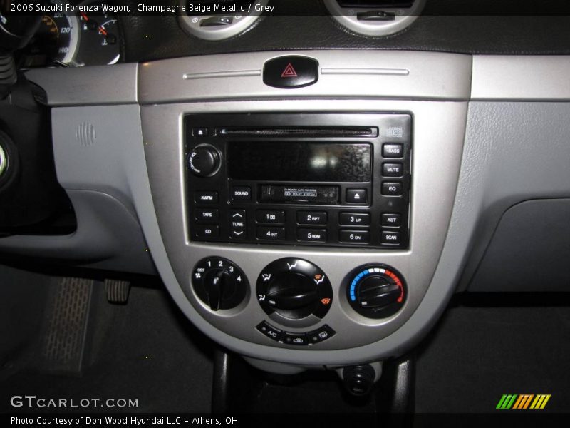Champagne Beige Metallic / Grey 2006 Suzuki Forenza Wagon