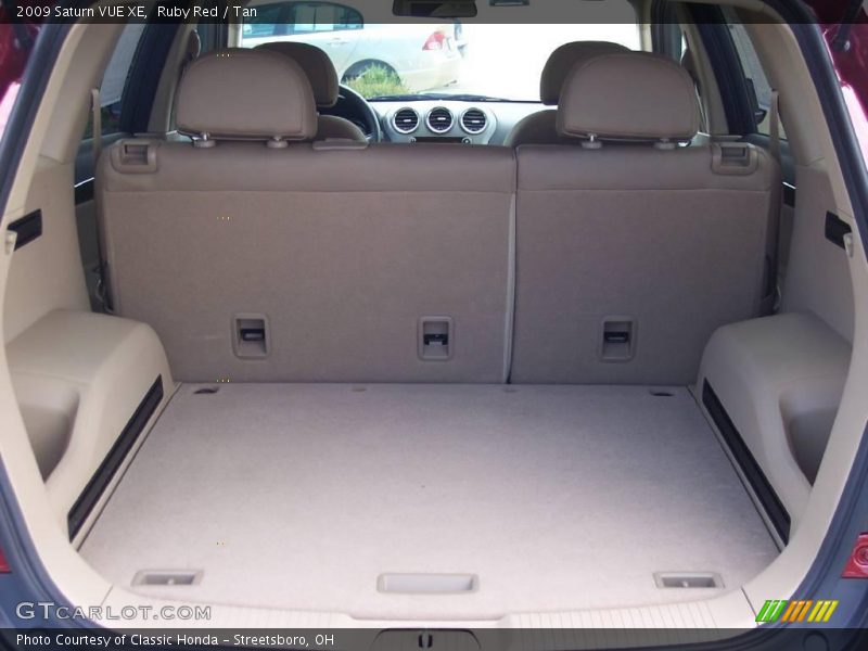 Ruby Red / Tan 2009 Saturn VUE XE