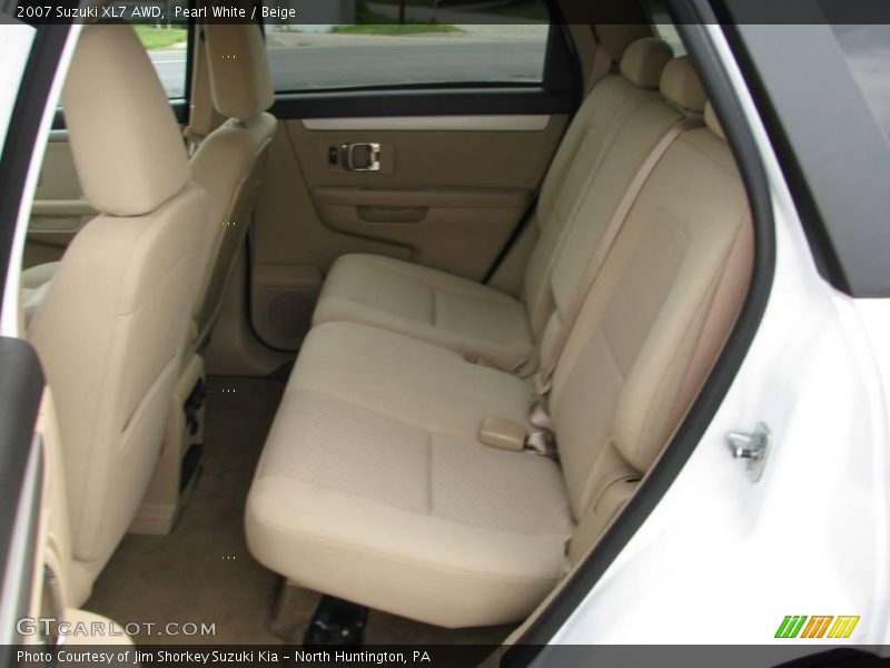 Pearl White / Beige 2007 Suzuki XL7 AWD