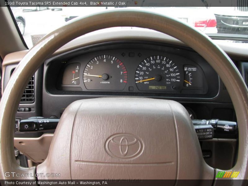 Black Metallic / Oak 1998 Toyota Tacoma SR5 Extended Cab 4x4