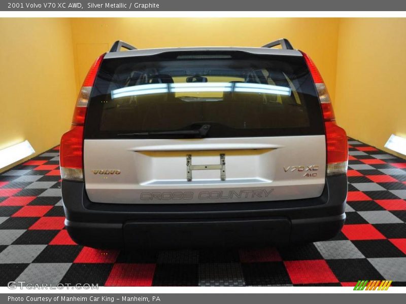 Silver Metallic / Graphite 2001 Volvo V70 XC AWD