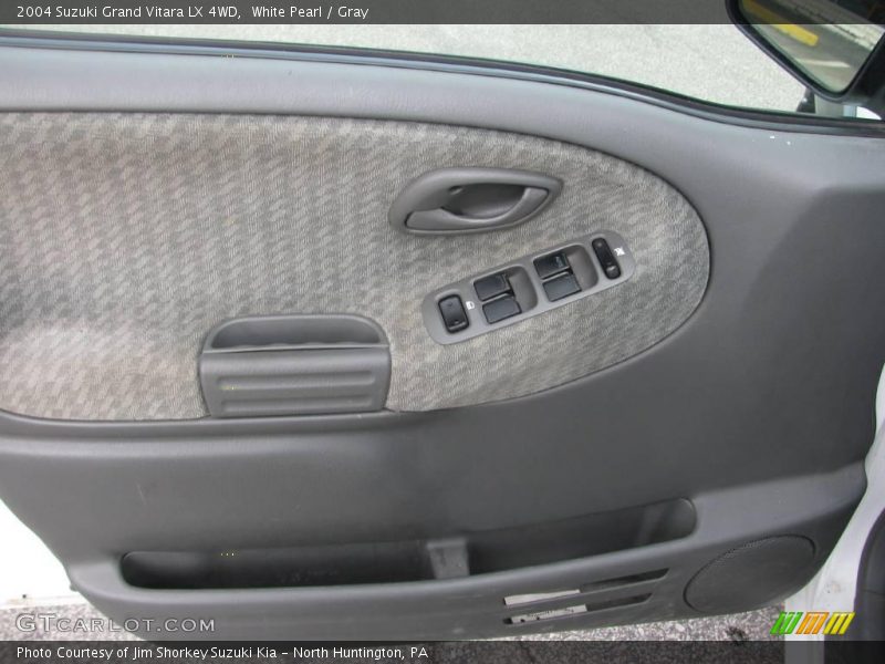 White Pearl / Gray 2004 Suzuki Grand Vitara LX 4WD