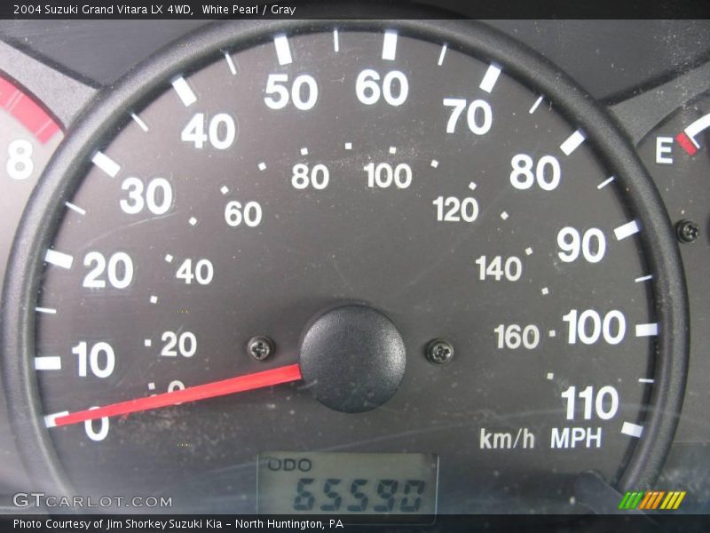 White Pearl / Gray 2004 Suzuki Grand Vitara LX 4WD