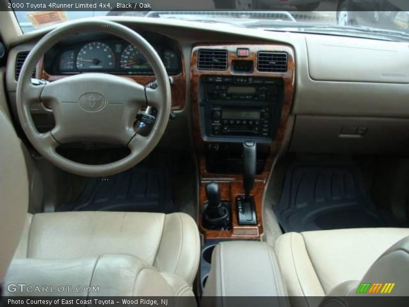 Black / Oak 2000 Toyota 4Runner Limited 4x4