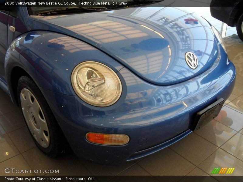 Techno Blue Metallic / Grey 2000 Volkswagen New Beetle GL Coupe