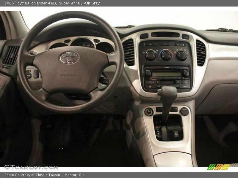 Super White / Ash Gray 2006 Toyota Highlander 4WD