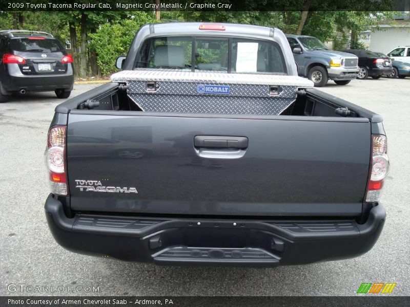 Magnetic Gray Metallic / Graphite Gray 2009 Toyota Tacoma Regular Cab