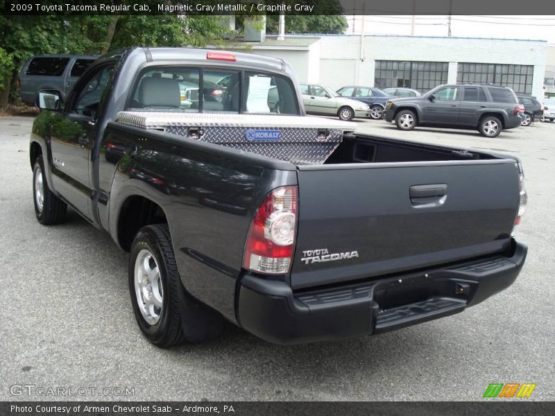 Magnetic Gray Metallic / Graphite Gray 2009 Toyota Tacoma Regular Cab