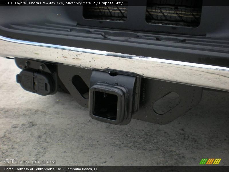Silver Sky Metallic / Graphite Gray 2010 Toyota Tundra CrewMax 4x4