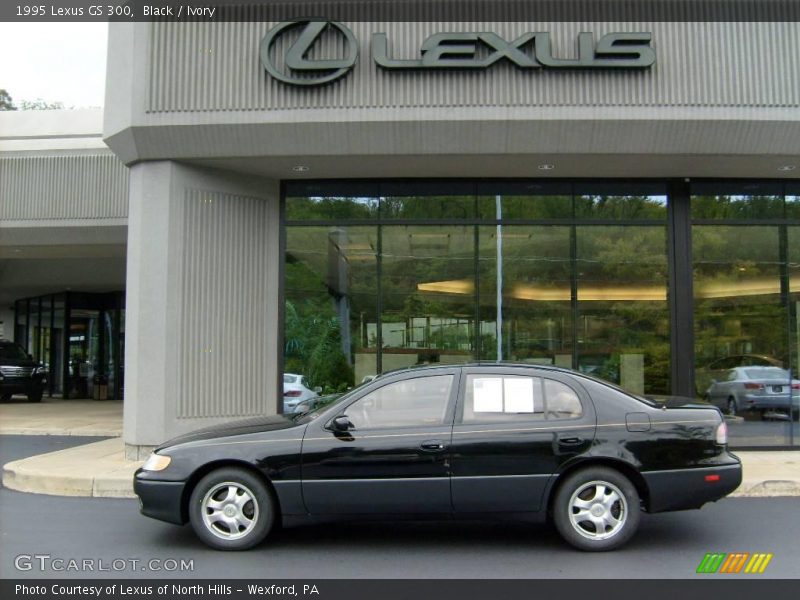 Black / Ivory 1995 Lexus GS 300